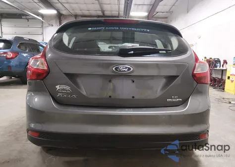 2014 Ford Focus Se z USA, uszkodzony, nr VIN 1FADP3K20EL312733